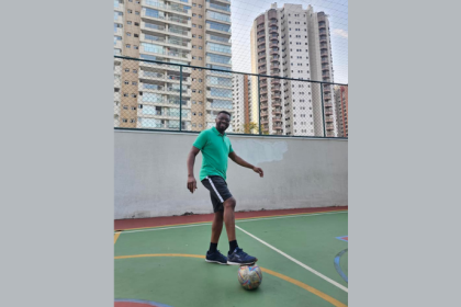 Oluwatosin Tolulope Ajidahun destaca o que há de mais moderno em técnicas de reprodução assistida.