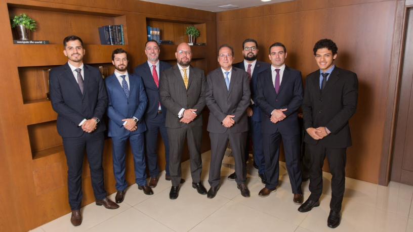 Descubra com Rodrigo Gonçalves Pimentel como transformar dados financeiros em decisões seguras para a continuidade empresarial.