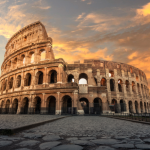 Conheça a história e as curiosidades do Coliseu de Roma com Alberto Toshio Murakami explicando por que esse monumento é uma visita imperdível.
